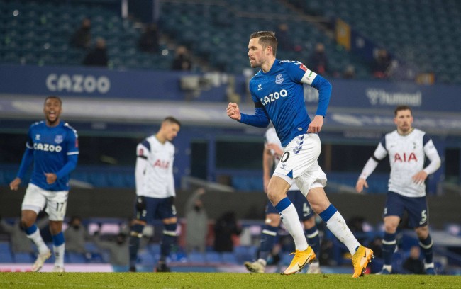 球员来说 球员来说